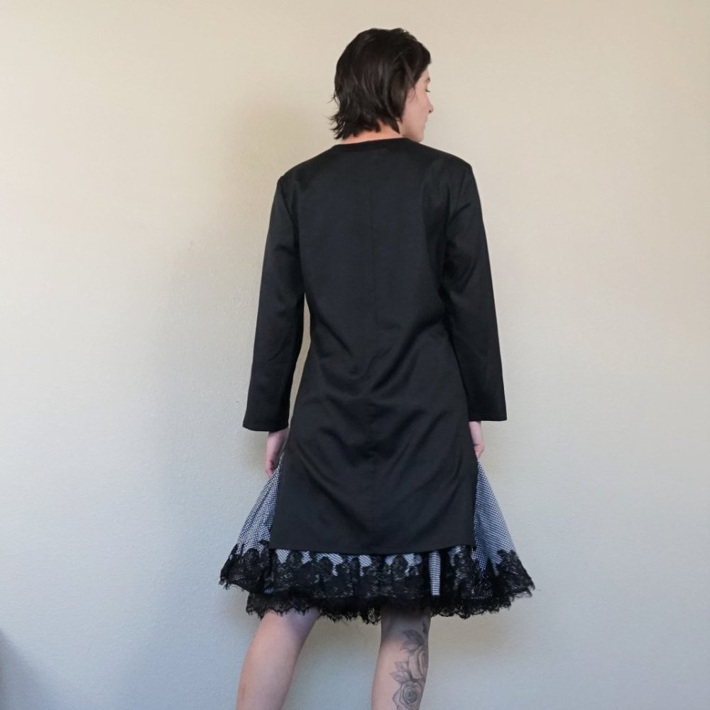 Bebe Black & White Checkered Skirt with Lace Trim - Picture 7 of 8